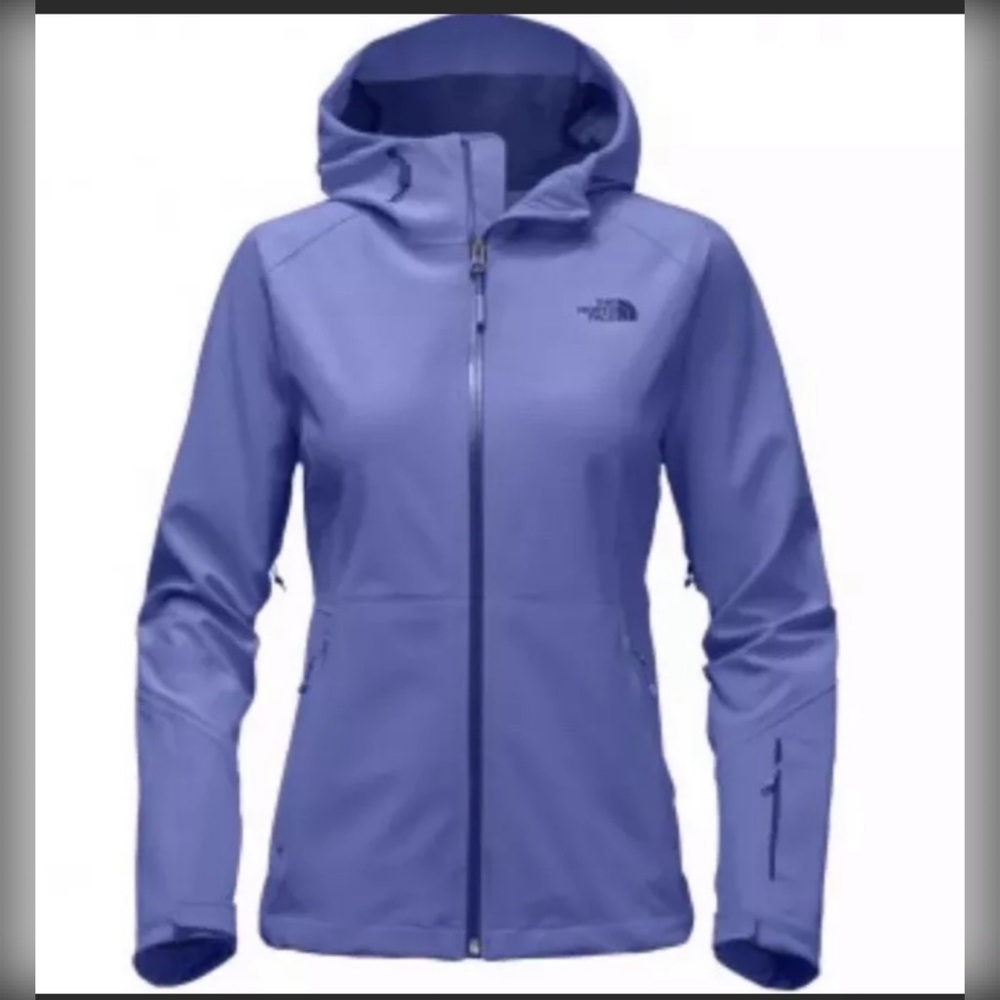 The North Face hiking jacket 💙